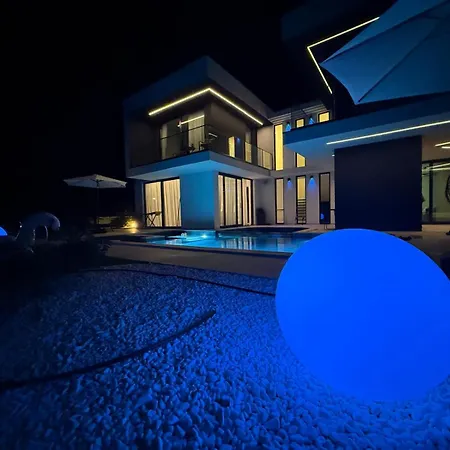 Βίλα Asper Modern Luxury Near The Sea Πούλα